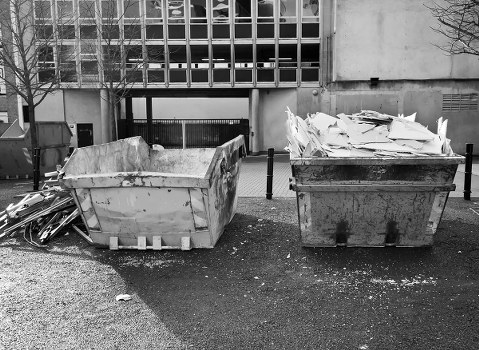 Proper furniture disposal services in Wood Green